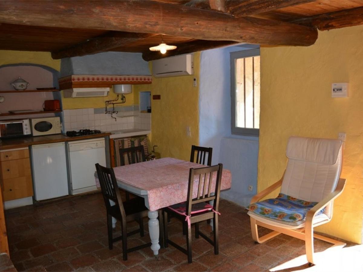 Maison Grospierres, 2 pièces, 3 personnes - FR-1-382-64 Extérieur photo